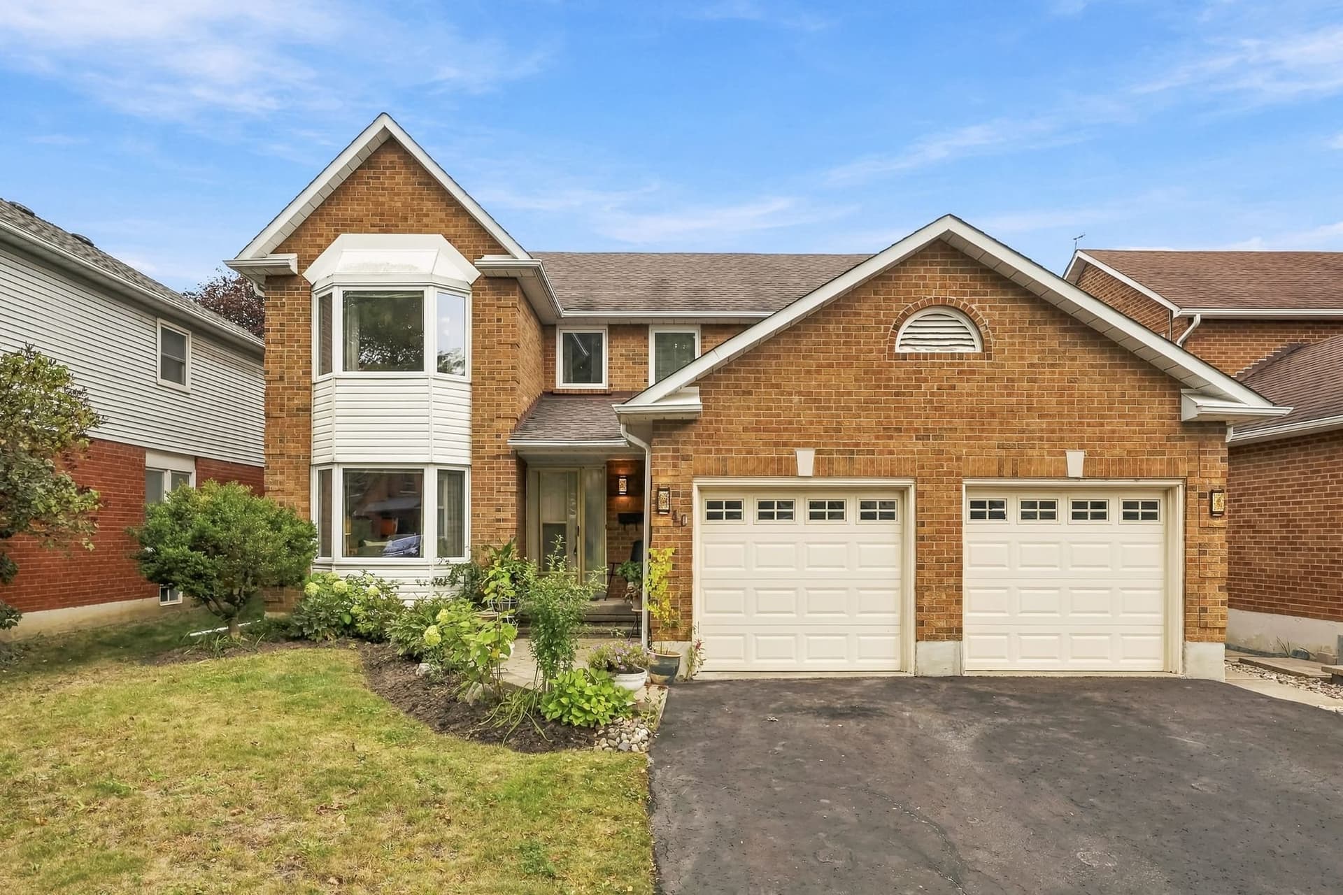 40 Orchard Park Dr, Bowmanville